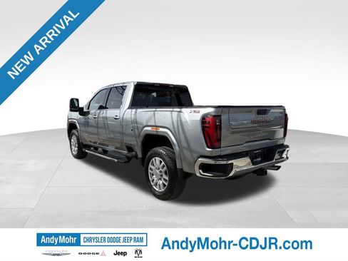 Used 2024 GMC Sierra 2500 SLT w/ SLT Premium Package AWD/4WD image 5