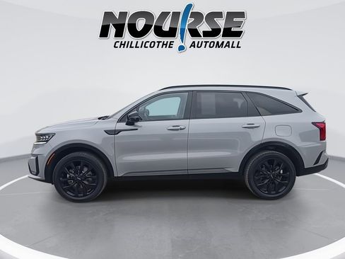 Used 2023 Kia Sorento SX image 5