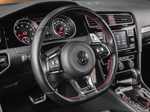 Used 2020 Volkswagen GTI S FWD image 38