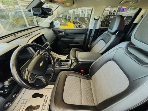 Used 2019 Chevrolet Colorado Z71 AWD/4WD image 32