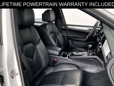 Used 2024 Porsche Macan w/ Premium Plus Package AWD/4WD image 9