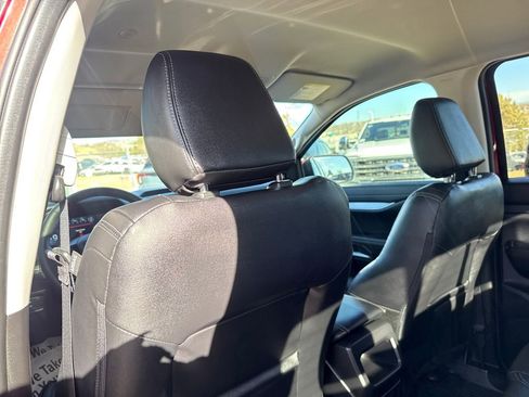 Certified 2025 Ford Ranger Lariat w/ FX4 Off-Road Package image 20