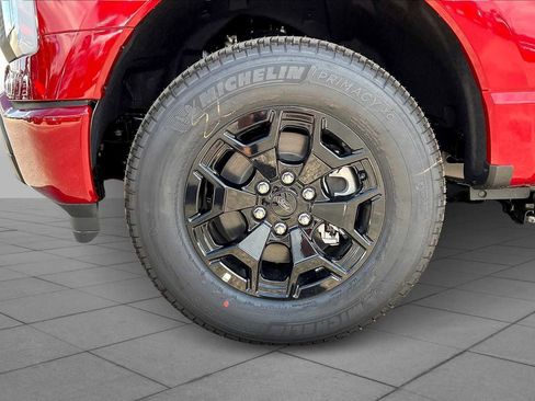 New 2025 Ford F150 Lightning XLT image 11