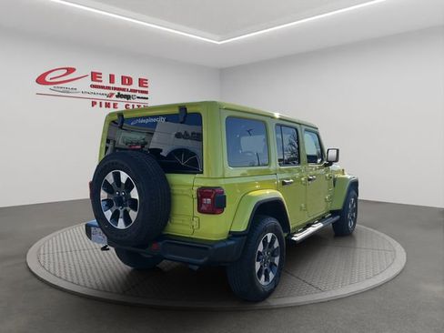 Used 2022 Jeep Wrangler Unlimited Sahara w/ LED Lighting Group image 6