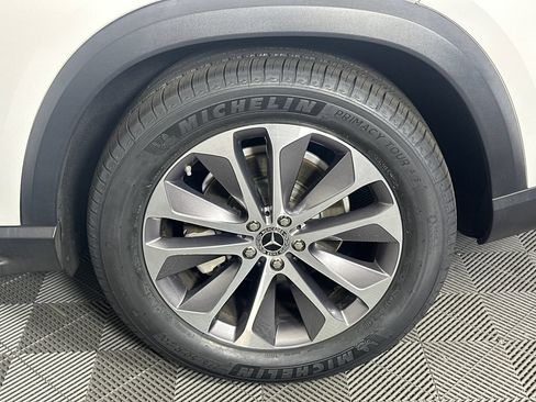 Certified 2022 Mercedes-Benz GLE 350 w/ Premium Package image 22