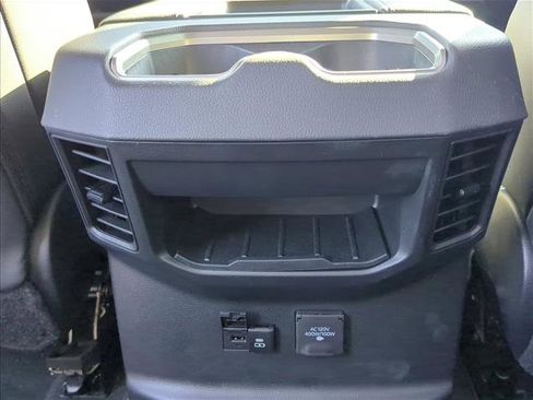 Used 2023 Toyota Tundra Limited image 26