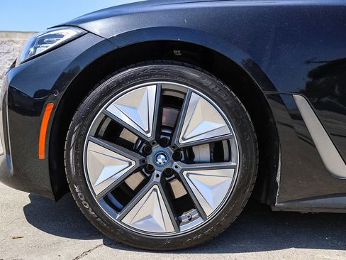 Used 2023 BMW i4 eDrive40 w/ Premium Package image 12