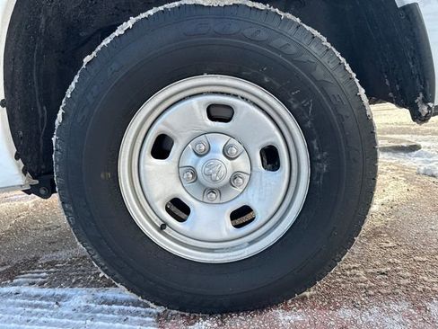 Used 2023 RAM 1500 Tradesman image 31