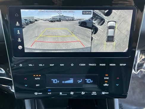 Used 2024 Hyundai Santa Cruz Limited AWD/4WD image 23