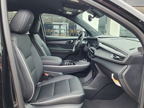 New 2026 Buick Enclave Sport Touring w/ Super Cruise Package image 41