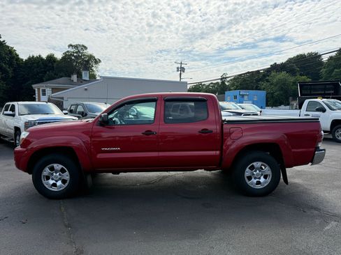 Used 2011 Toyota Tacoma 4x4 Double Cab w/ SR5 Pkg #2 image 8
