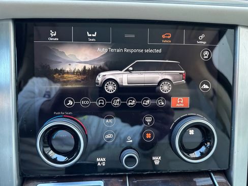 Used 2021 Land Rover Range Rover Westminster Edition image 55