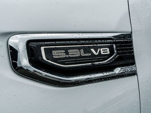 Used 2023 GMC Sierra 1500 SLE image 7