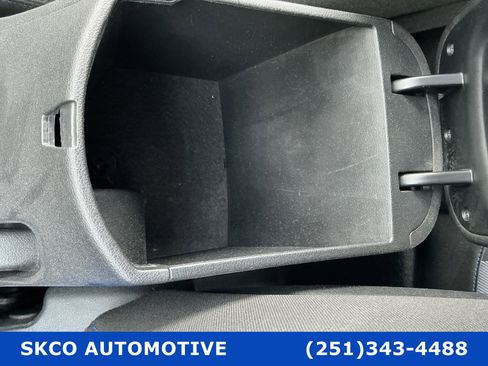 Used 2019 Hyundai Veloster 2.0 FWD image 25