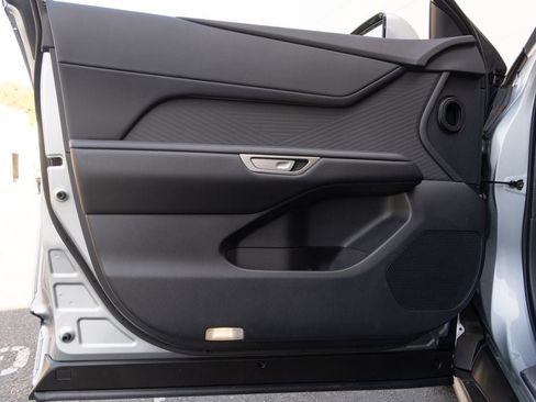 New 2026 Lexus ES 350e FWD image 30