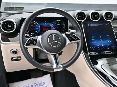 Used 2023 Mercedes-Benz GLC 300 image 31