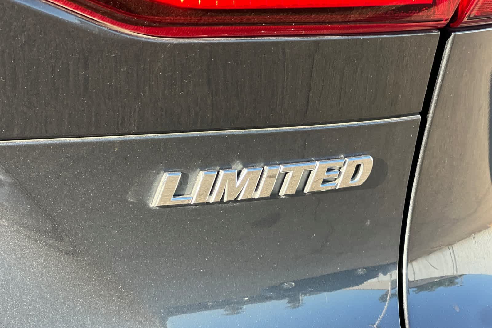 Used 2021 Toyota Venza Limited AWD/4WD image 24