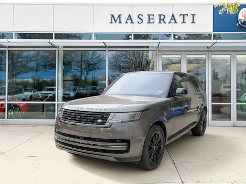 Used 2023 Land Rover Range Rover Long Wheelbase First Edition AWD/4WD image 1