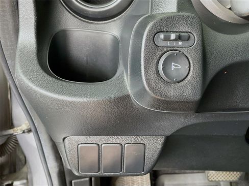 Used 2009 Honda Fit image 14