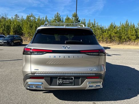 Used 2022 INFINITI QX60 Sensory w/ Vision Package image 11