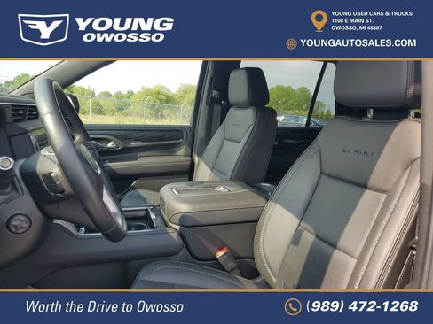 Used 2023 GMC Yukon Denali AWD/4WD image 8