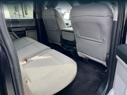 Used 2017 Ford F150 XLT w/ XTR Package image 9