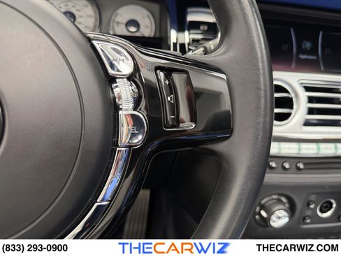 Used 2019 Rolls-Royce Dawn image 46