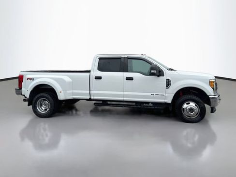 Used 2017 Ford F350 XL w/ Power Equipment Group AWD/4WD image 5