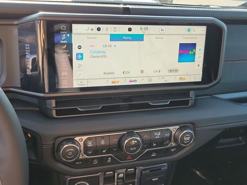 New 2026 Jeep Wrangler Unlimited Rubicon w/ Technology Group image 8