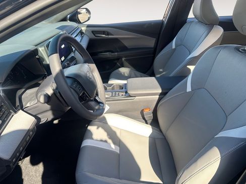 New 2026 Toyota Camry SE image 9