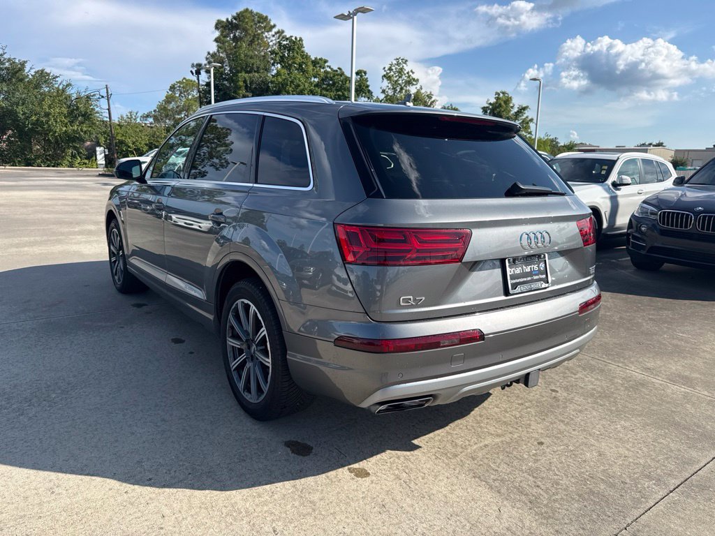 Used 2017 Audi Q7 3.0T Premium Plus AWD/4WD image 3