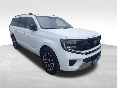 Used 2025 Ford Expedition Max Platinum AWD/4WD image 11