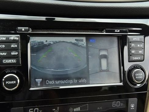 Used 2016 Nissan Rogue SL w/ SL Premium Package FWD image 16