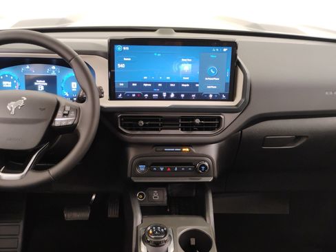 New 2025 Ford Bronco Sport Heritage w/ Convenience Package image 25