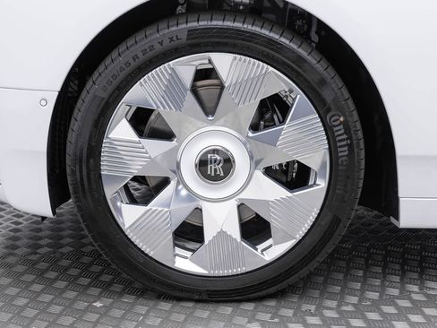 New 2027 Rolls-Royce Phantom Sedan RWD image 23