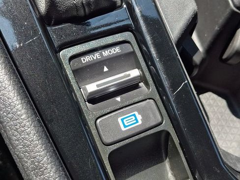 Certified 2025 Honda Accord Sport image 24