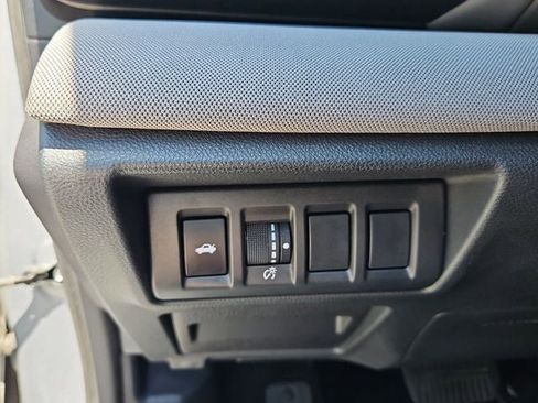 Used 2022 Subaru Legacy Premium image 34