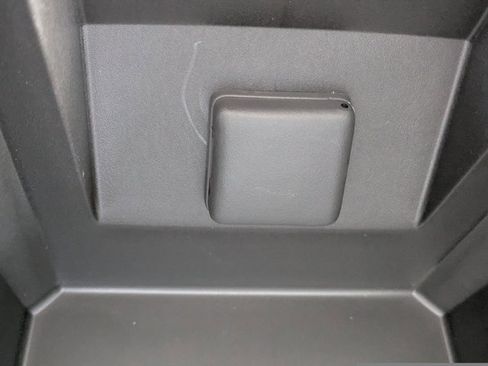 New 2025 Chevrolet Colorado ZR2 w/ Midnight Edition image 26