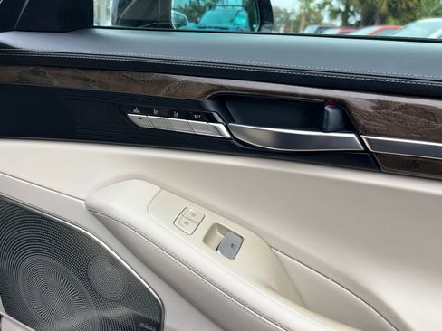 Used 2019 Genesis G90 5.0 Ultimate image 59