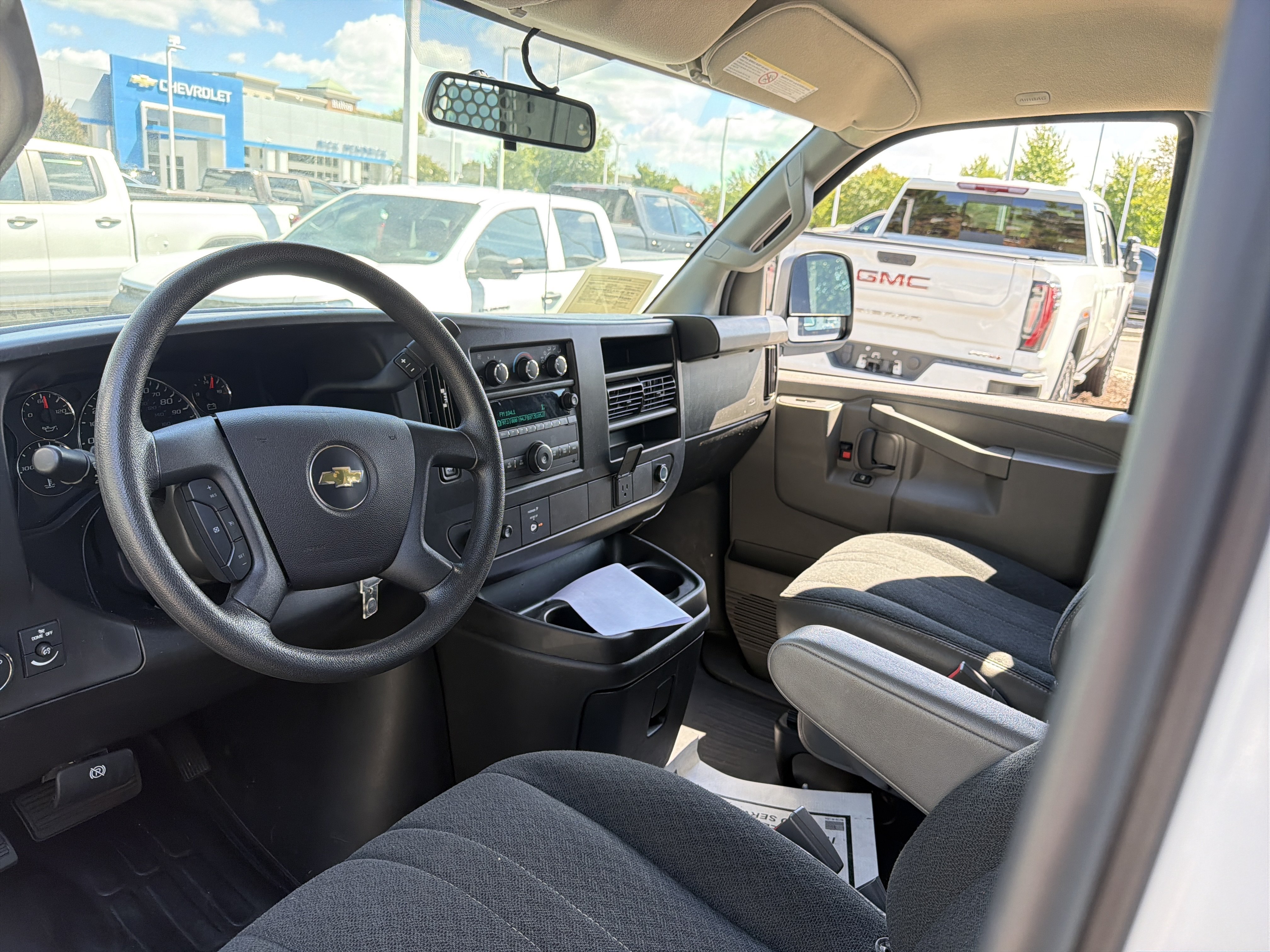 Used 2025 Chevrolet Express 2500 w/ Driver Convenience Package RWD image 29