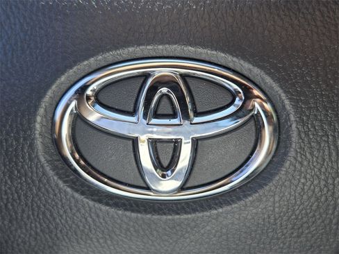 Used 2024 Toyota Camry LE image 28