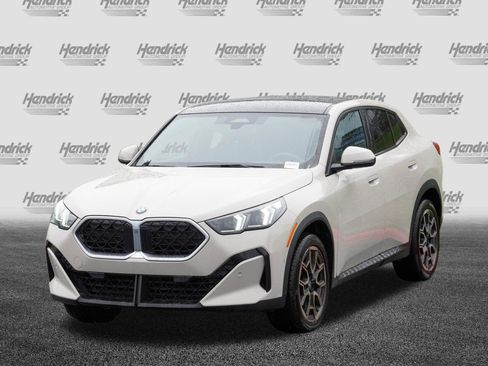 Certified 2026 BMW X2 xDrive28i w/ Technology Package image 5