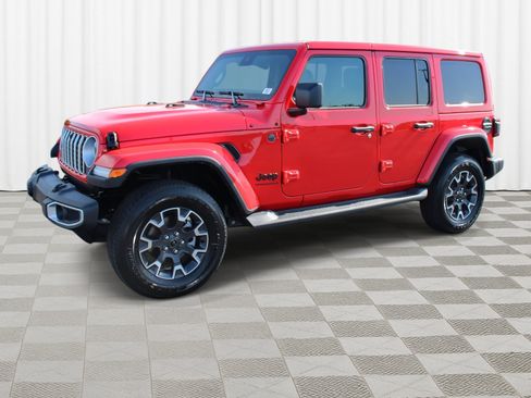 New 2025 Jeep Wrangler Sahara image 34