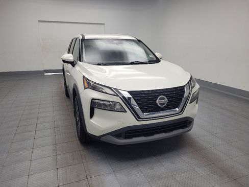 Used 2021 Nissan Rogue SV FWD image 14