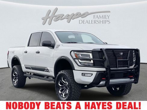 Used 2023 Nissan Titan PRO-4X w/ Off Road Protection Package image 1