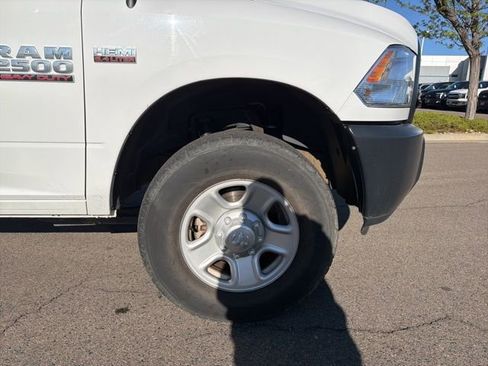 Used 2017 RAM 2500 Tradesman w/ Power & Remote Entry Group image 11