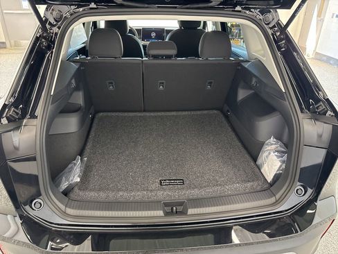 New 2026 Volkswagen Tiguan S FWD image 41
