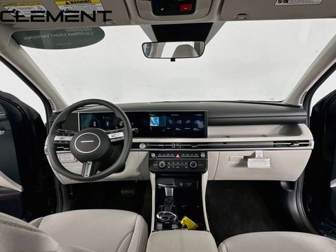 Certified 2025 Hyundai Tucson SE AWD/4WD image 12