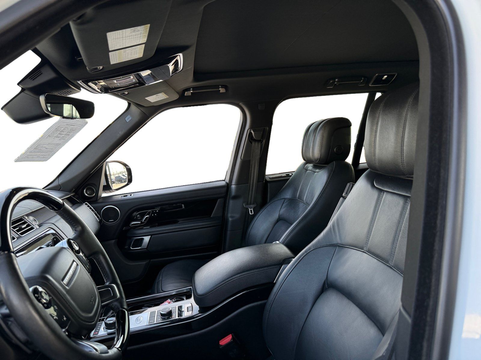 Used 2019 Land Rover Range Rover AWD/4WD image 10
