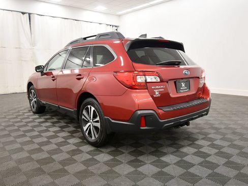 Used 2019 Subaru Outback 2.5i Limited AWD/4WD image 5